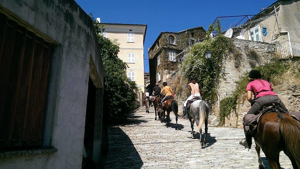 L'albadu Corte (Corsica)
